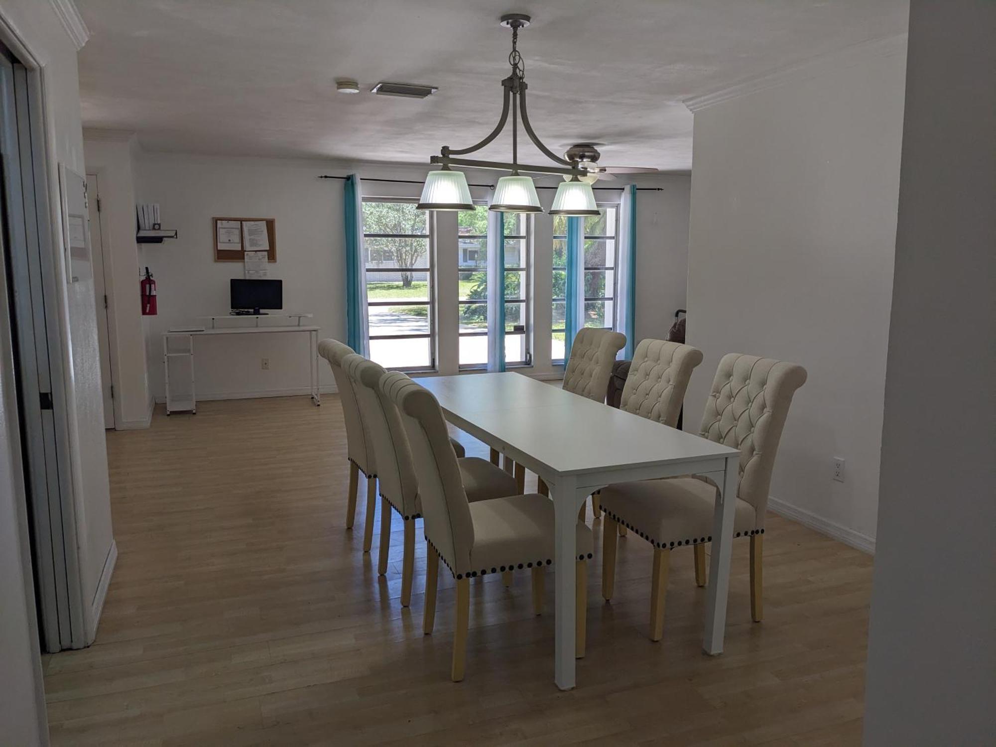 Executive Pool Homestay